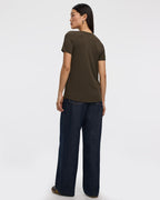 V-Neck Tee - R Essentials